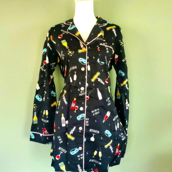 WINE ENTHUSIAST Pajama- Size M (NWOT) - Picture 1 of 9